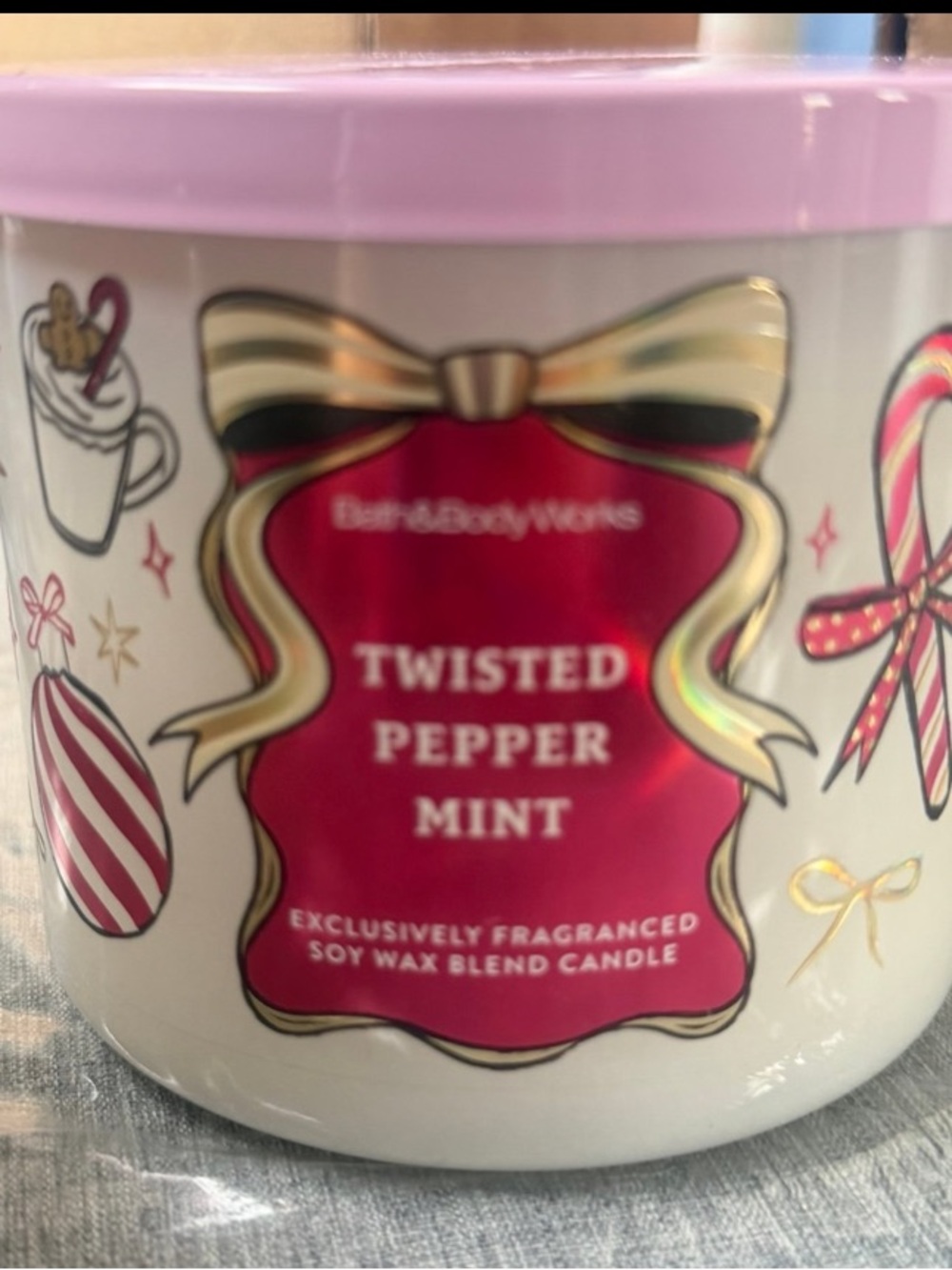 Bath & Body Works Twisted Peppermint Candle - Pink & Red Accents